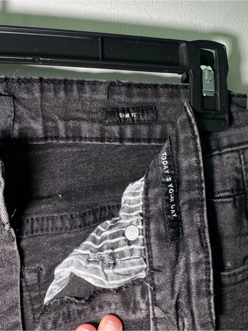 Kenneth Cole Black Skinny Jeans